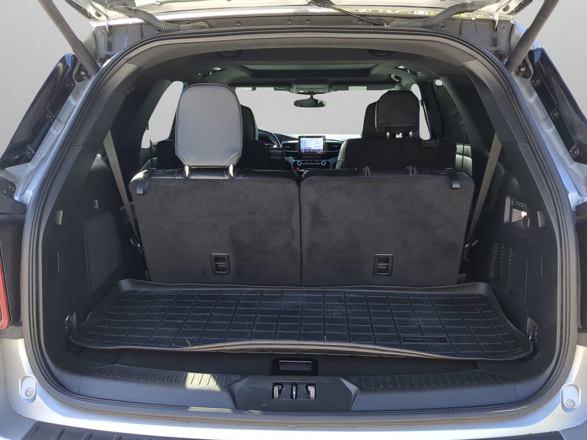 Certified 2022 Ford Explorer ST w/ Equipment Group 401A image 38