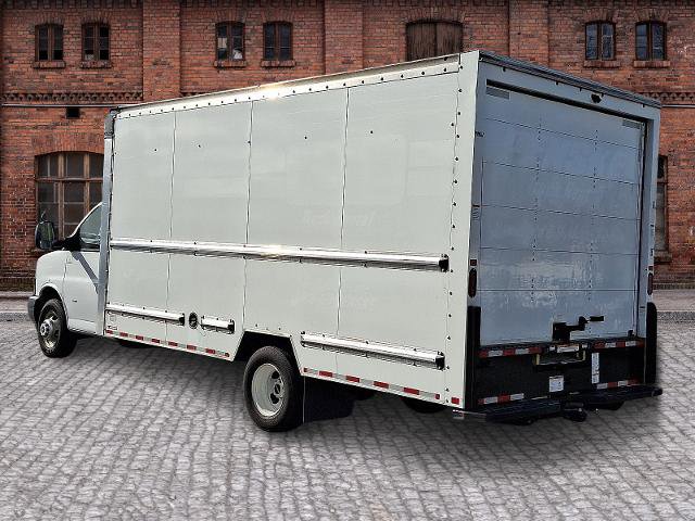 Used 2021 GMC Savana 3500 Extended w/ Power Convenience Package image 6