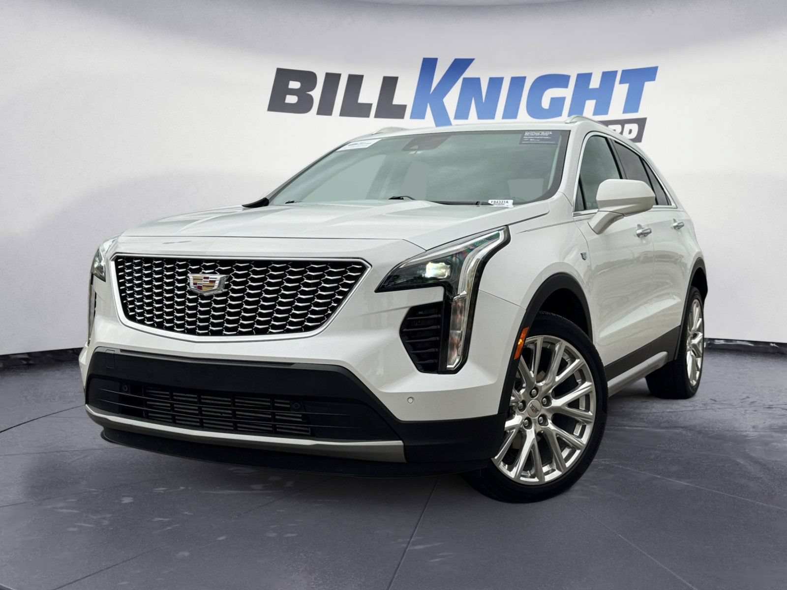 Used 2020 Cadillac XT4 Premium Luxury w/ LPO, Radiant Package FWD image 1
