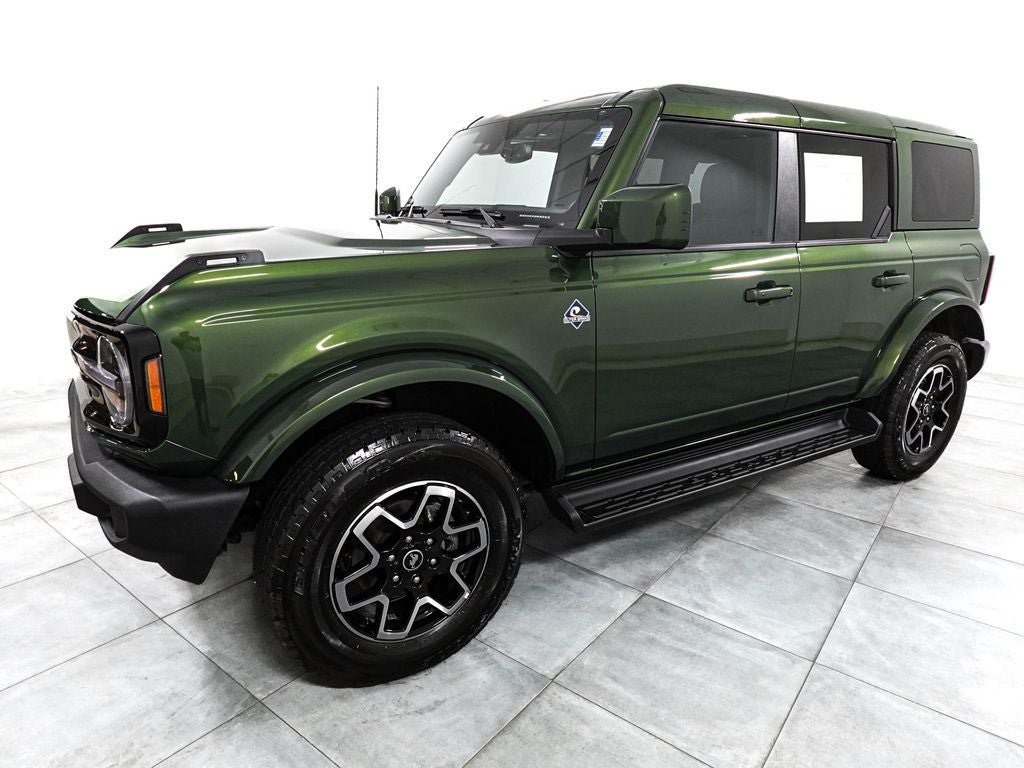 Certified 2025 Ford Bronco Outer Banks AWD/4WD image 4