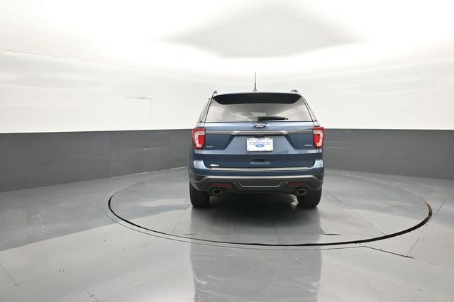 Certified 2019 Ford Explorer XLT w/ Equipment Group 202A AWD/4WD image 6