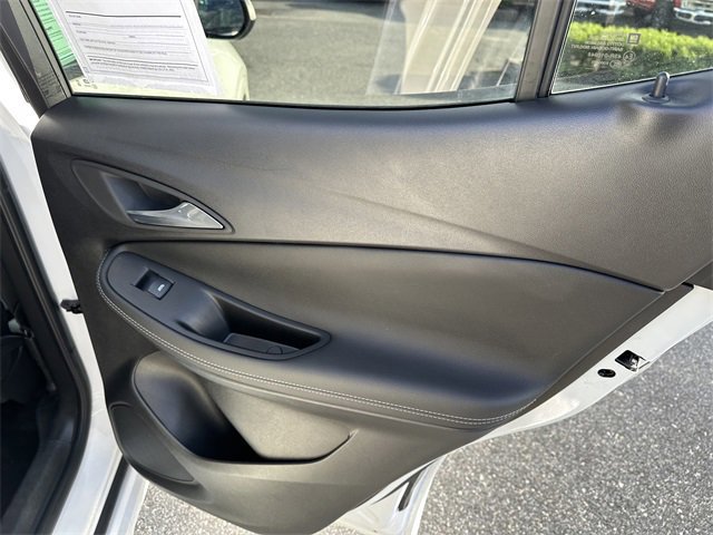 Used 2023 Buick Encore GX Select w/ Sport Touring Package image 39