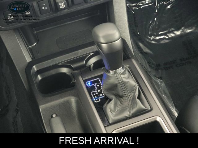 Used 2021 Toyota Tacoma TRD Sport w/ TRD Premium Sport Package AWD/4WD image 23