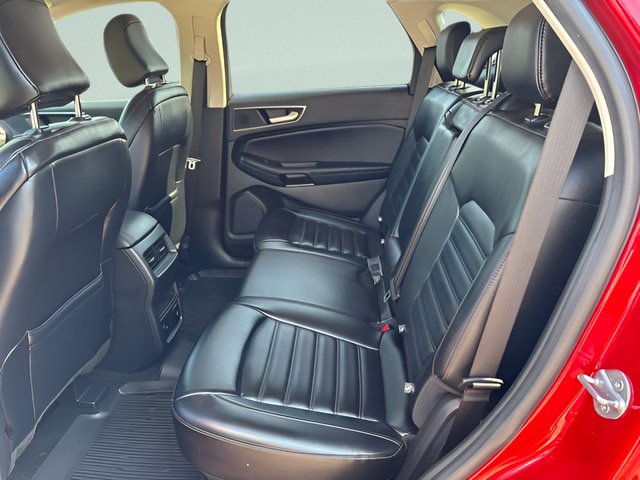 Certified 2023 Ford Edge SEL w/ Convenience Package AWD/4WD image 4