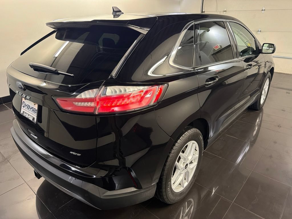 Certified 2024 Ford Edge SEL w/ Convenience Package AWD/4WD image 6