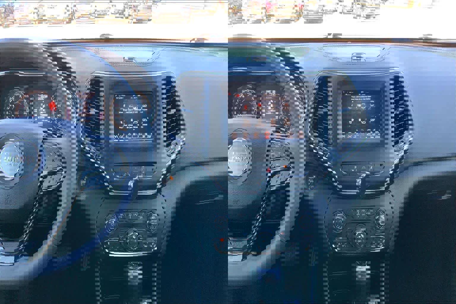 Used 2021 Jeep Cherokee Latitude Plus image 9