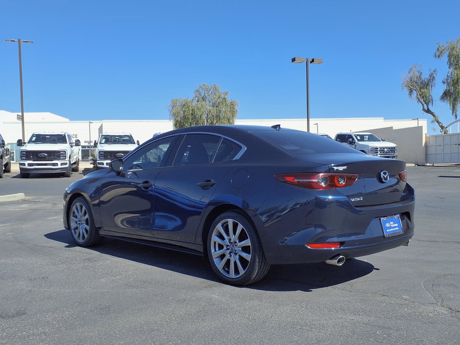 Used 2021 MAZDA MAZDA3 s FWD image 4