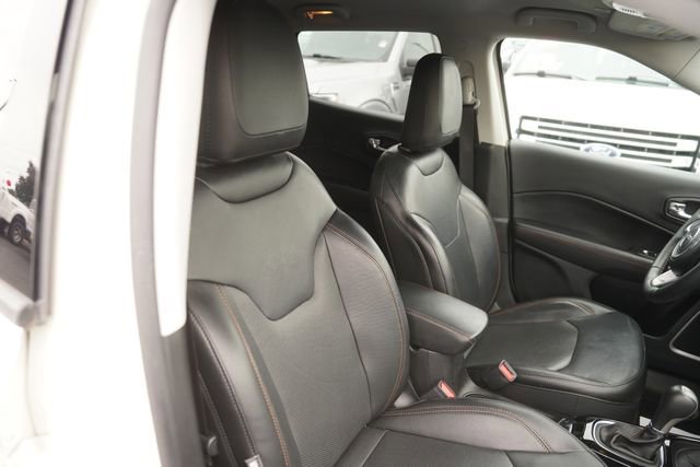 Used 2019 Jeep Compass Limited w/ Safety & Security Group AWD/4WD image 19