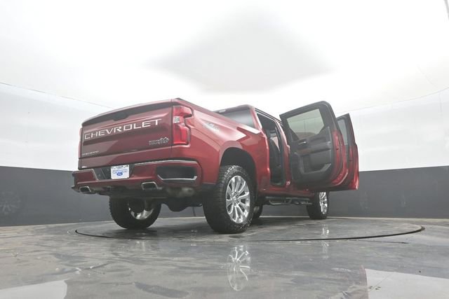Used 2019 Chevrolet Silverado 1500 High Country w/ Technology Package AWD/4WD image 44