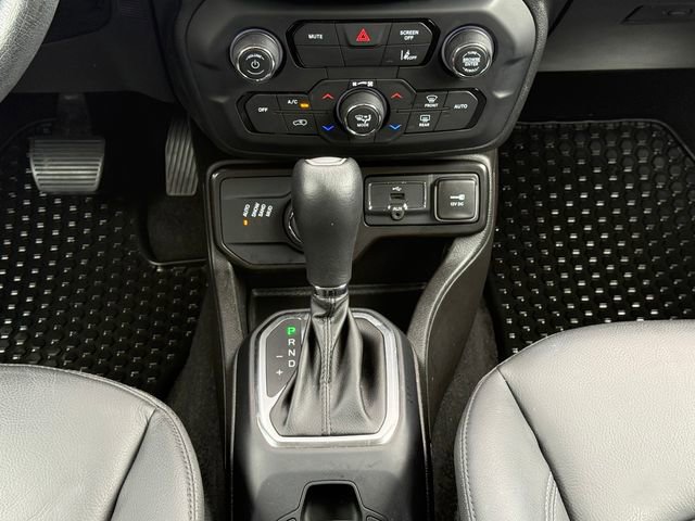Used 2023 Jeep Renegade Limited AWD/4WD image 26
