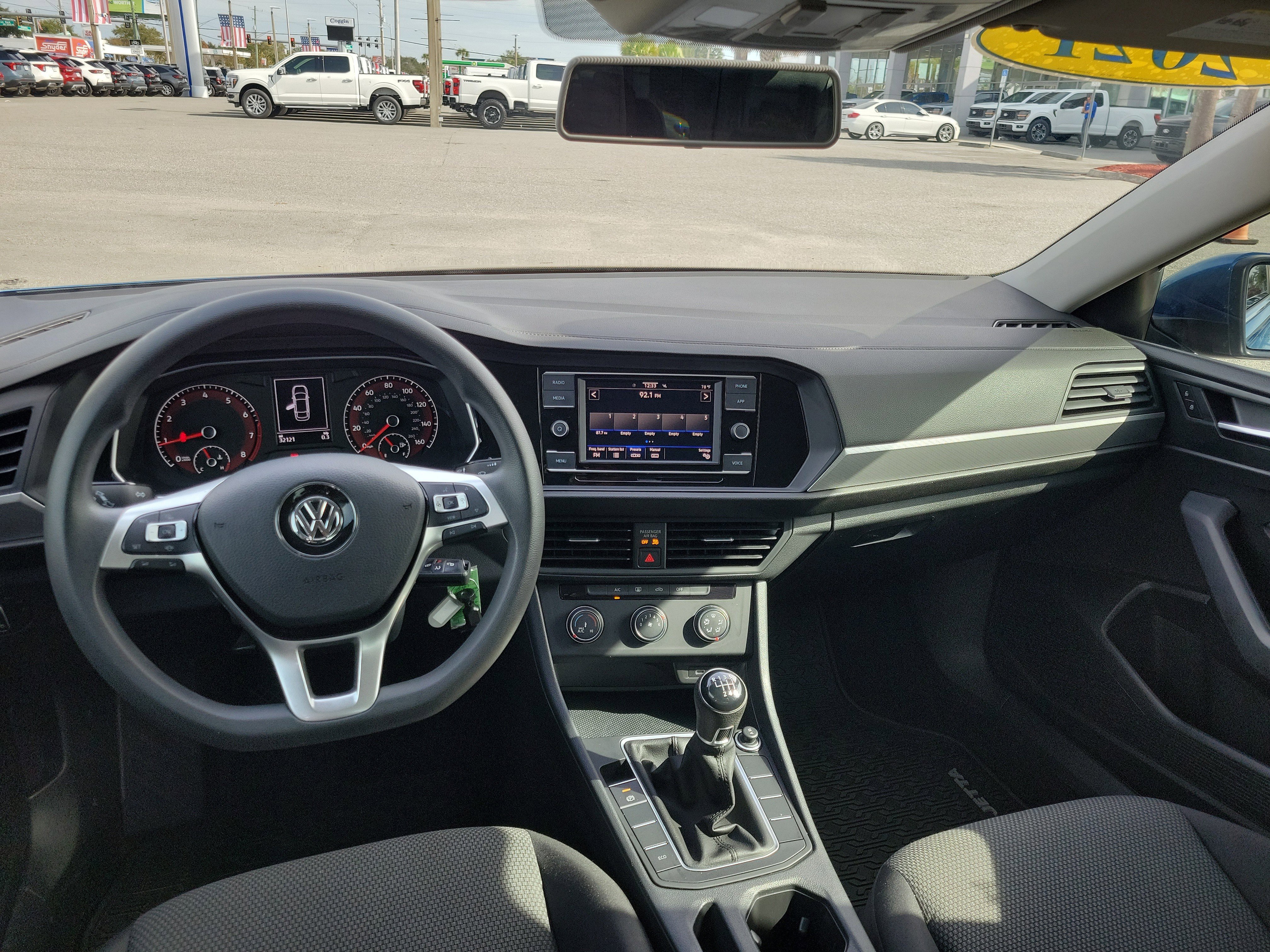 Used 2021 Volkswagen Jetta S image 19