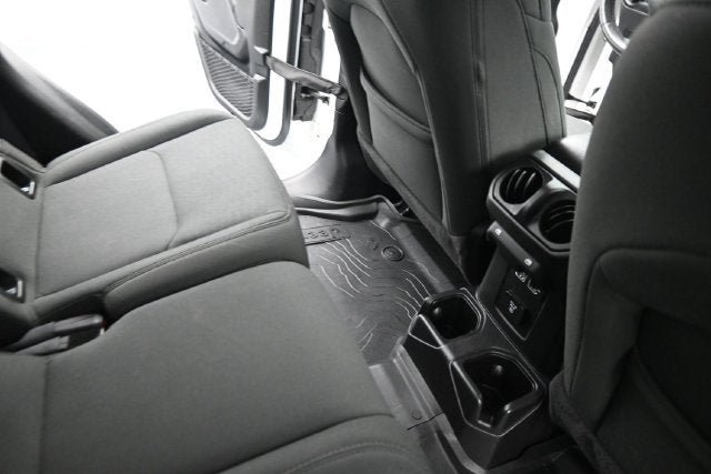 Used 2021 Jeep Gladiator Sport AWD/4WD image 22
