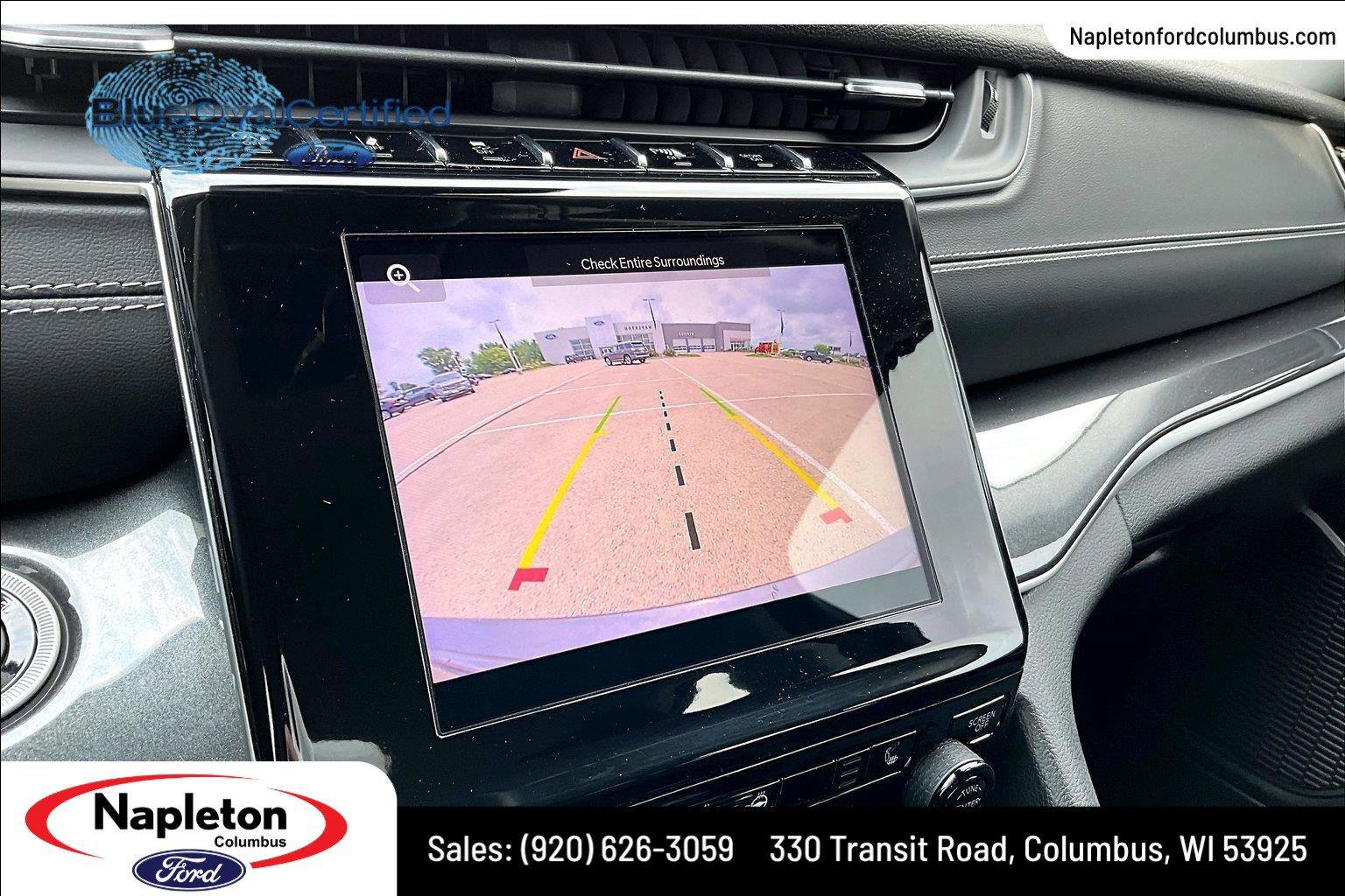 Used 2022 Jeep Grand Cherokee Laredo w/ Luxury Tech Group I AWD/4WD image 22