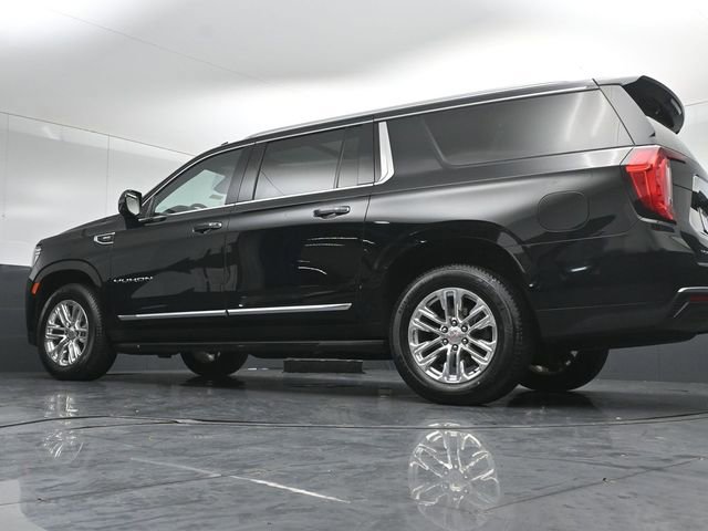 Used 2023 GMC Yukon XL SLT w/ SLT Premium Package AWD/4WD image 33