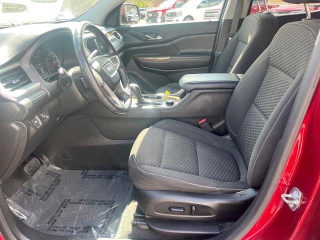 Used 2019 GMC Acadia SLE image 17