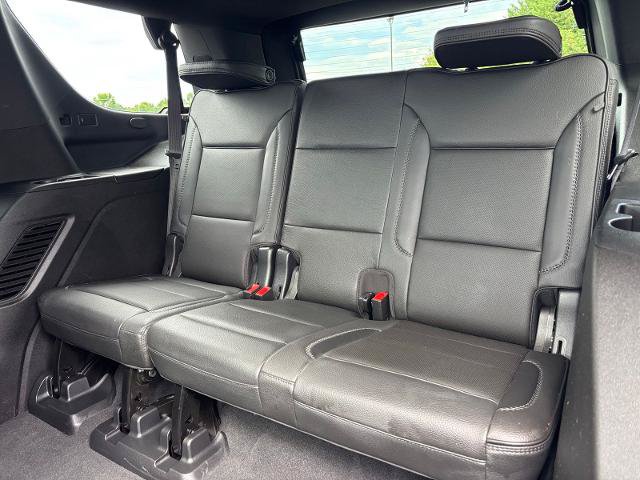 Used 2021 GMC Yukon Denali w/ Denali Premium Package AWD/4WD image 16