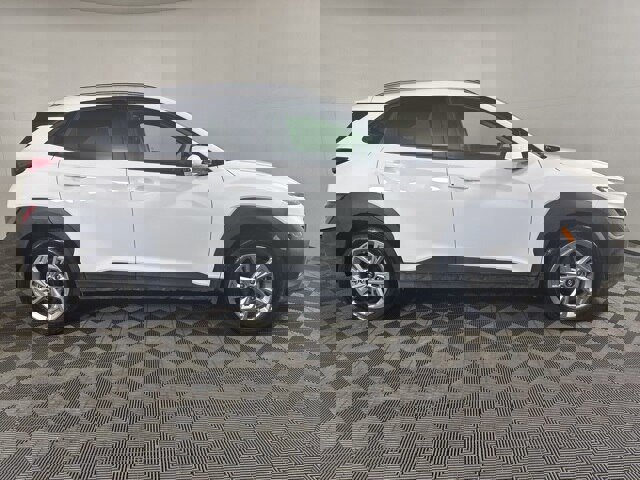 Used 2023 Hyundai Kona SEL w/ Cargo Package image 6