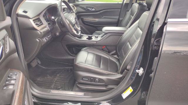 Used 2021 GMC Acadia Denali w/ Denali Ultimate Package AWD/4WD image 11