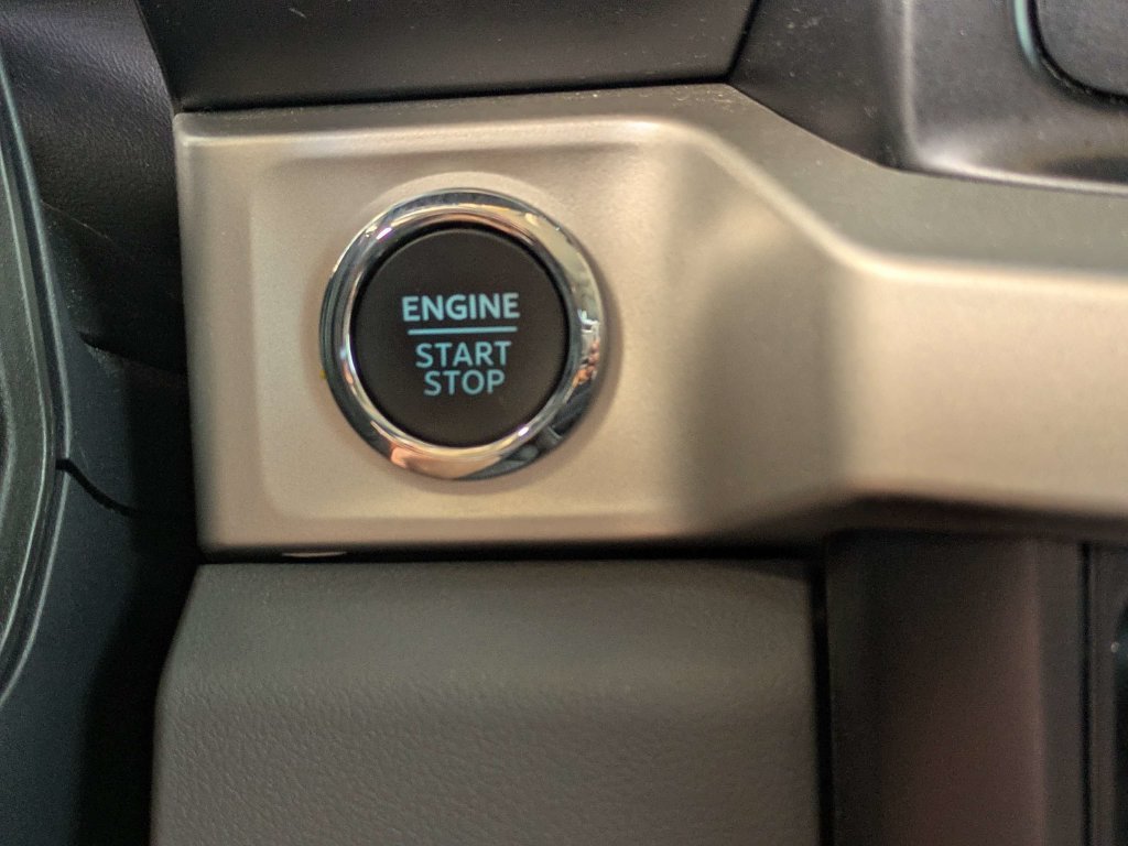 Certified 2026 Ford F250 XLT w/ XLT Premium Package AWD/4WD image 29
