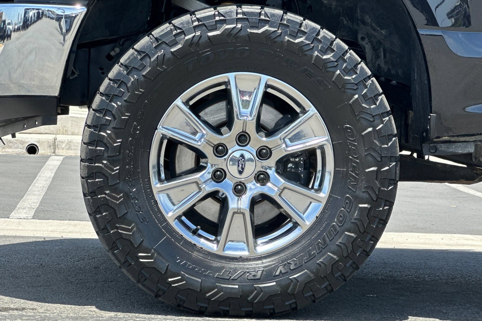 Certified 2019 Ford F150 XLT w/ XTR Package AWD/4WD image 23