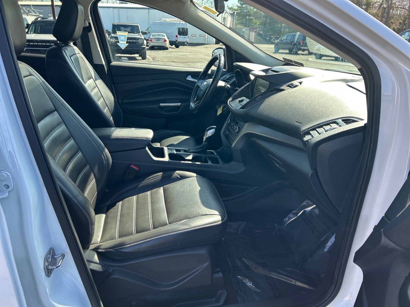 Certified 2018 Ford Escape SEL image 18
