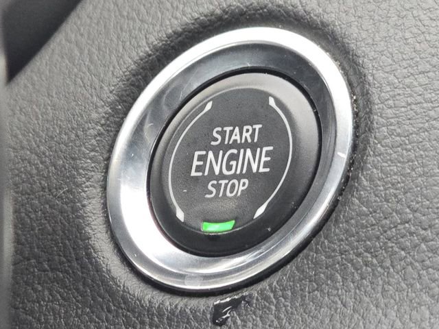 Used 2023 Cadillac XT4 Premium Luxury AWD/4WD image 31