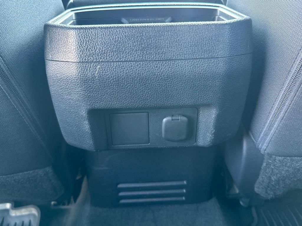 Used 2024 Toyota Tacoma 2WD Double Cab image 39