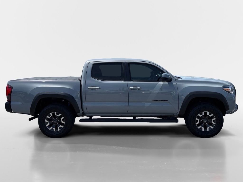 Used 2019 Toyota Tacoma TRD Off-Road RWD image 2