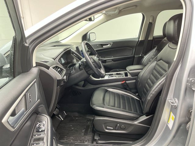 Certified 2024 Ford Edge SEL w/ Convenience Package AWD/4WD image 3