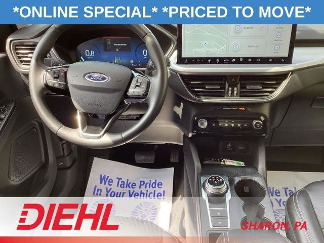 Certified 2024 Ford Escape Platinum AWD/4WD image 30