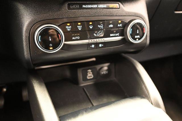 Certified 2025 Ford Escape ST-Line AWD/4WD image 30