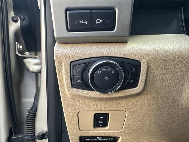 Certified 2018 Ford F250 Lariat w/ Lariat Value Package AWD/4WD image 26