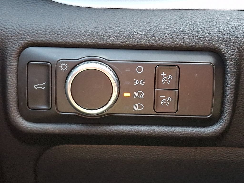 Certified 2023 Ford Explorer XLT AWD/4WD image 25