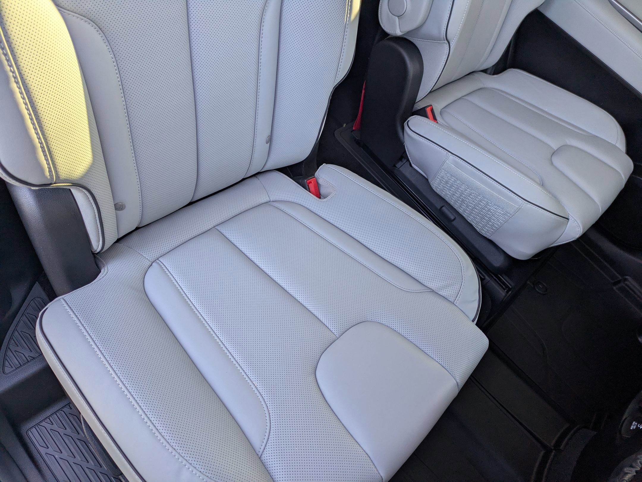 Used 2024 Hyundai Palisade SEL w/ Premium Package FWD image 35