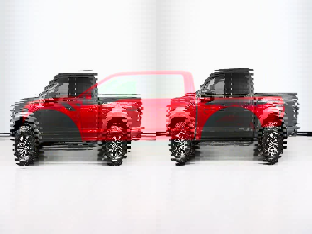 Certified 2019 Ford F150 Raptor w/ Equipment Group 802A Luxury image 2