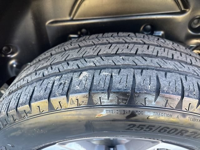 Used 2024 Jeep Wrangler Unlimited w/ Convenience Group AWD/4WD image 14