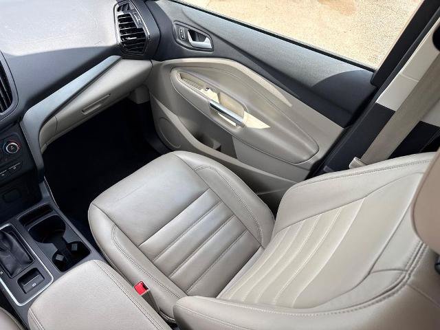 Certified 2018 Ford Escape SEL w/ Ford Safe & Smart Package FWD image 19