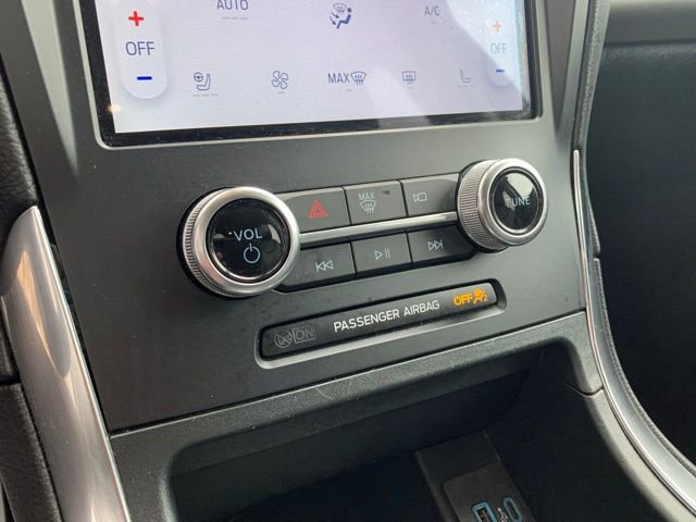 Certified 2024 Ford Edge Titanium image 19