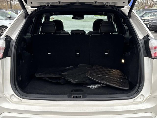 Certified 2019 Ford Edge ST w/ Equipment Group 401A image 13