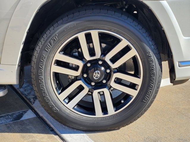 Used 2019 Toyota 4Runner Limited image 10