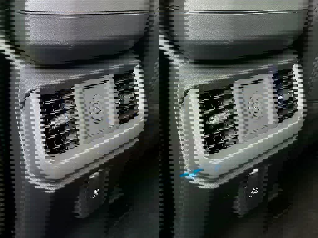 Certified 2025 Ford F150 XLT w/ Equipment Group 302A MID image 13