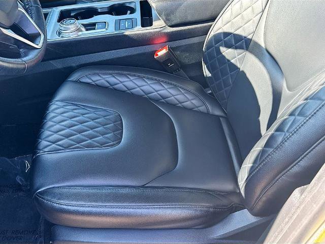 Certified 2024 Ford Edge Titanium image 16