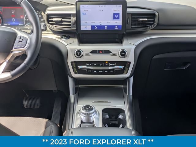 Certified 2023 Ford Explorer XLT image 29