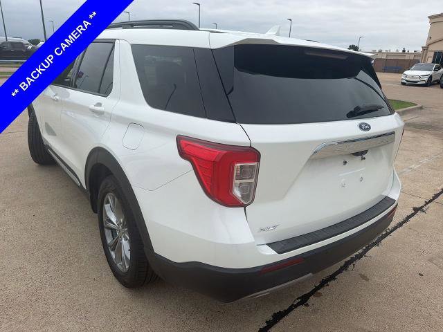 Certified 2022 Ford Explorer XLT w/ Equipment Group 202A RWD image 8