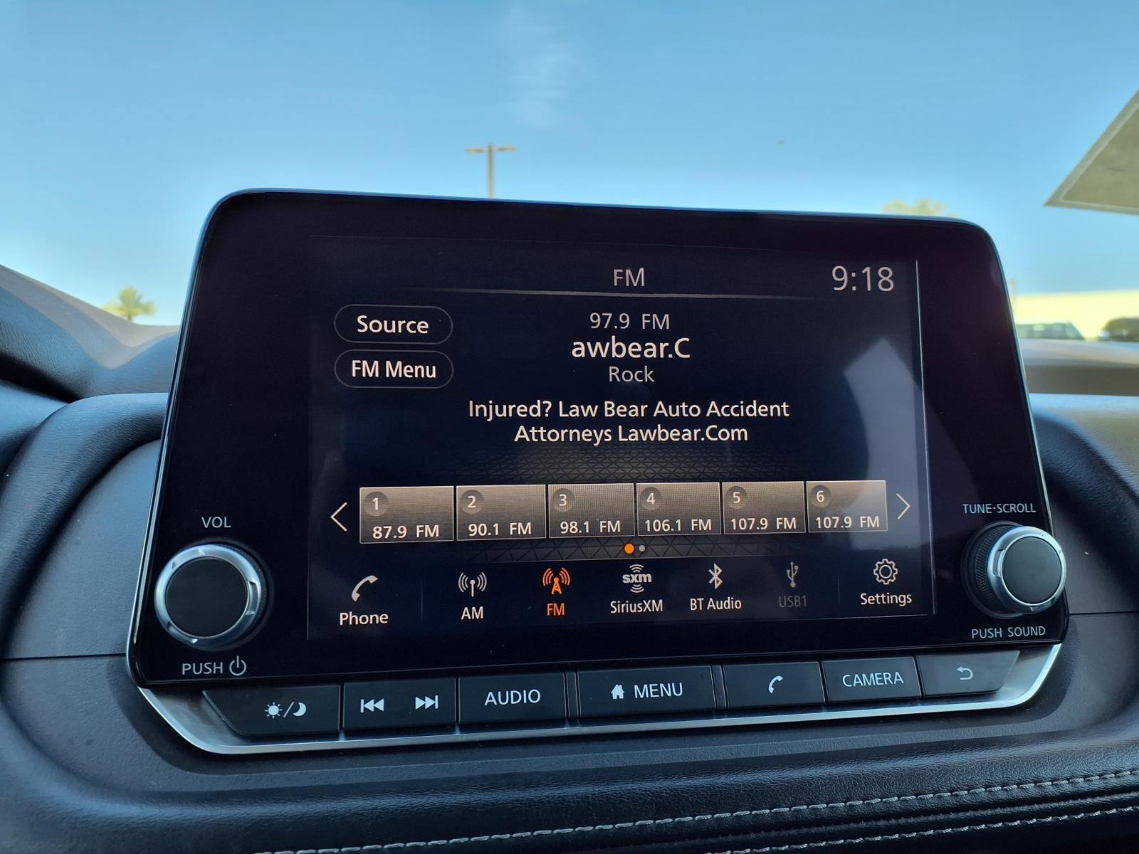 Used 2022 Nissan Rogue SV FWD image 23
