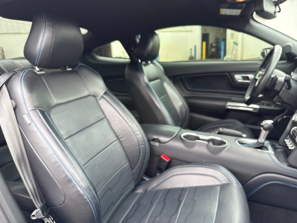 Certified 2019 Ford Mustang GT Premium w/ Equipment Group 401A RWD image 28