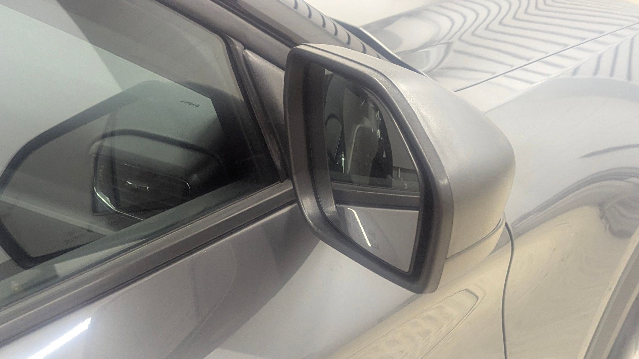 Certified 2022 Ford Explorer XLT w/ Equipment Group 202A image 20