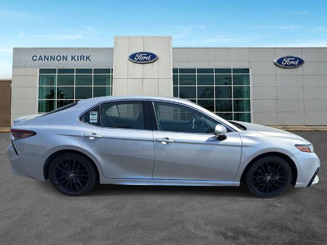 Used 2024 Toyota Camry XSE FWD image 8