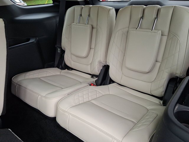 Certified 2017 Ford Explorer Platinum AWD/4WD image 11