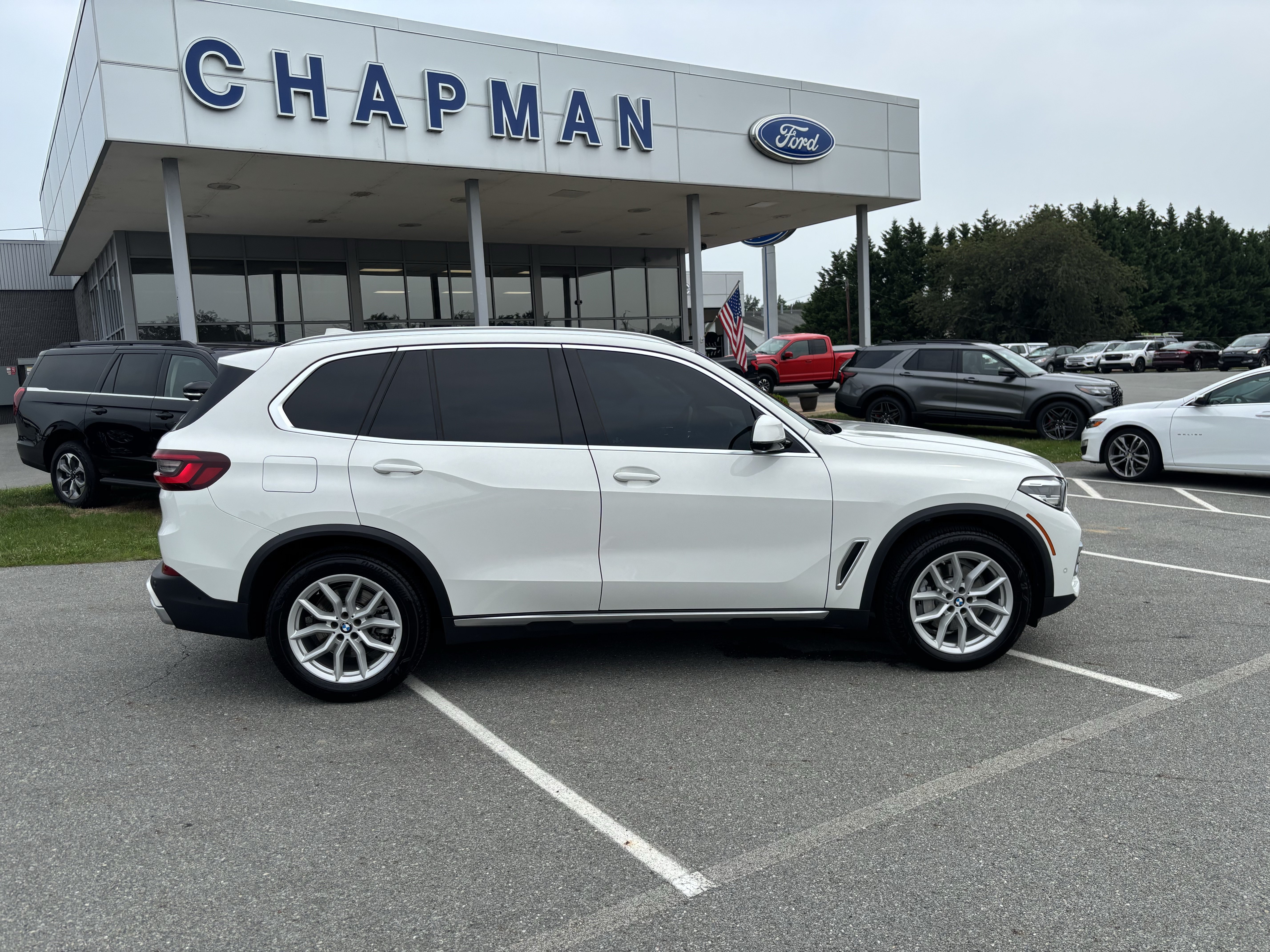 Used 2023 BMW X5 xDrive40i w/ Premium Package AWD/4WD image 8